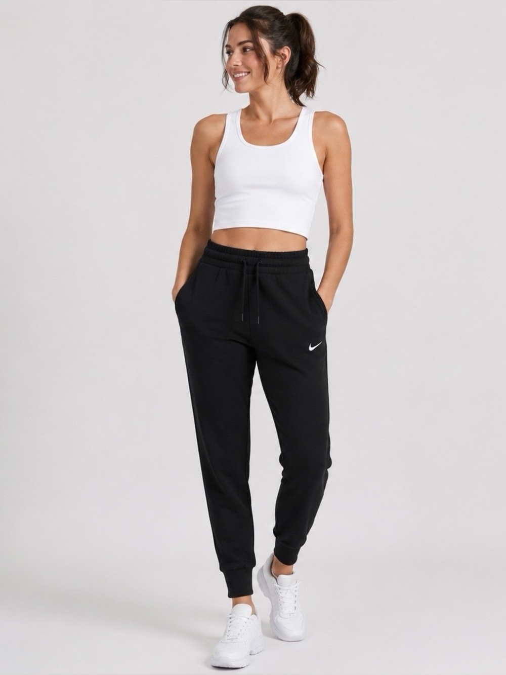 Nike Women's Dri-FIT One Joggers NWT